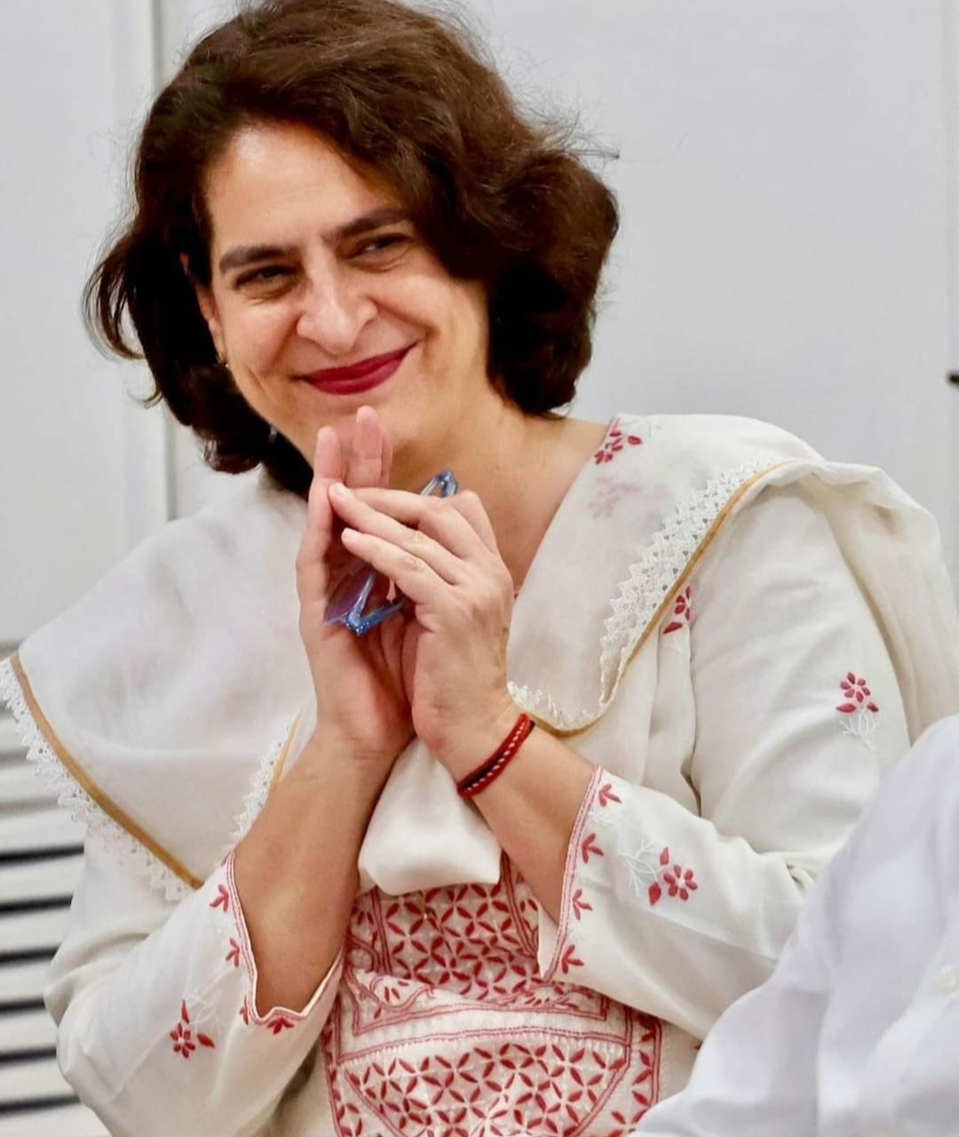 Priyanka Gandhi To Contest From Wayanad As Rahul Gandhi Retains Rae ...